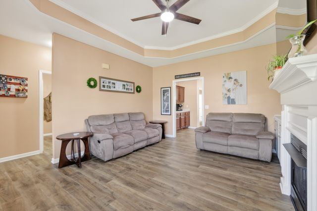 4002 Lilac Ln, Spring Hill, TN 37174