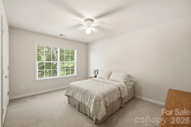4814 King Arthur Drive, Charlotte, NC 28277