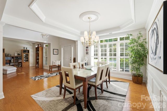 4814 King Arthur Drive, Charlotte, NC 28277