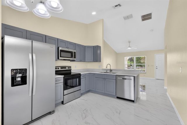 2717 SAVANNAH DRIVE, Leesburg, FL 34748