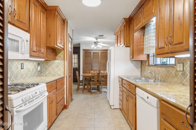 104 Crestline Drive, Lafayette, LA 70507