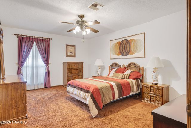 104 Crestline Drive, Lafayette, LA 70507