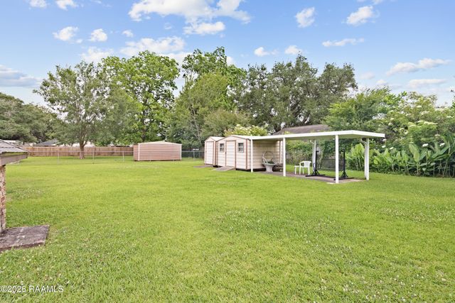104 Crestline Drive, Lafayette, LA 70507