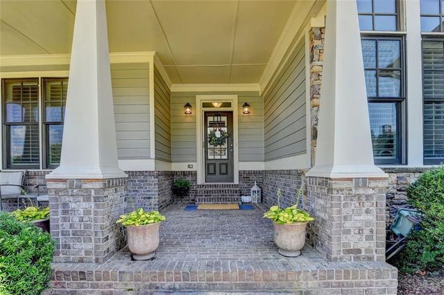 2824 Pleasant Oak Drive, Buford, GA 30519