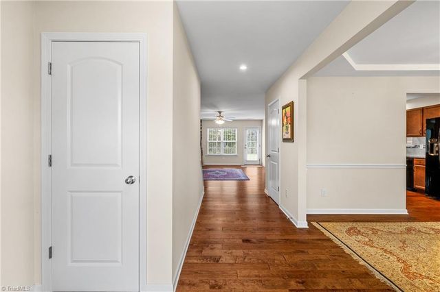 5179 Sedge Hollow Drive, Kernersville, NC 27284