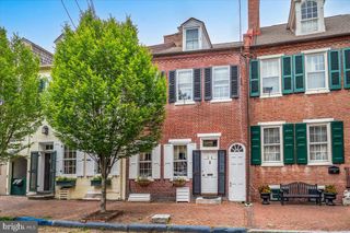 28 THE STRAND, New Castle, DE 19720