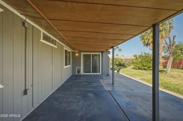 2820 E Inverness Avenue, Mesa, AZ 85204