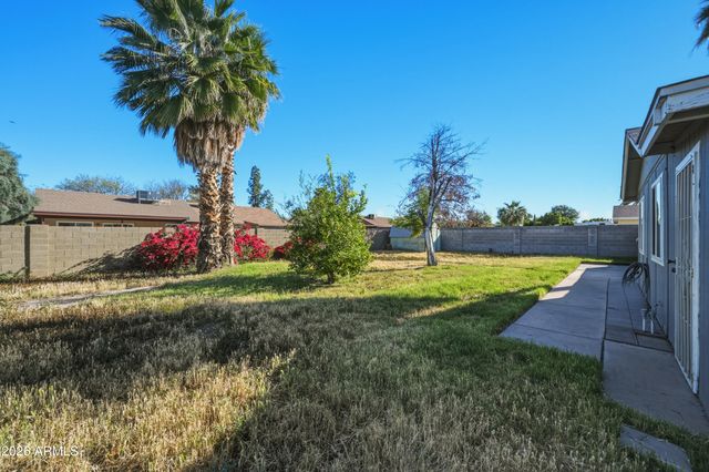 2820 E Inverness Avenue, Mesa, AZ 85204
