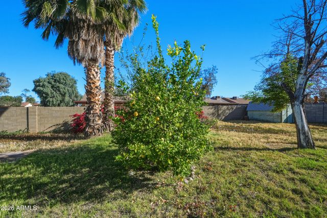 2820 E Inverness Avenue, Mesa, AZ 85204