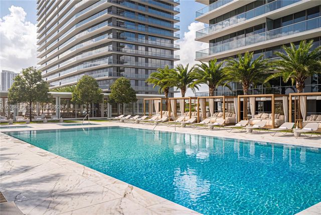 1170 E HALLANDALE BEACH 904, Hallandale Beach, FL 33009