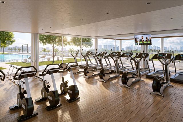 1170 E HALLANDALE BEACH 904, Hallandale Beach, FL 33009