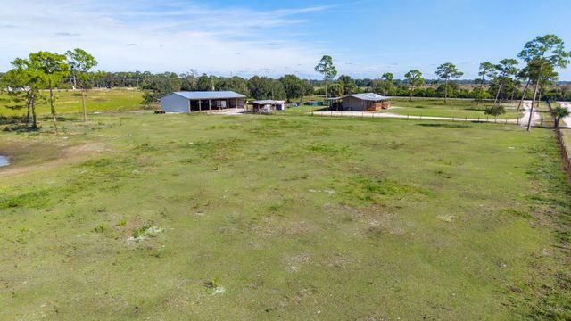 1075 SW Rucks Dairy Road, Okeechobee, FL 34974
