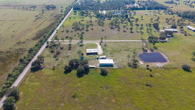 1075 SW Rucks Dairy Road, Okeechobee, FL 34974