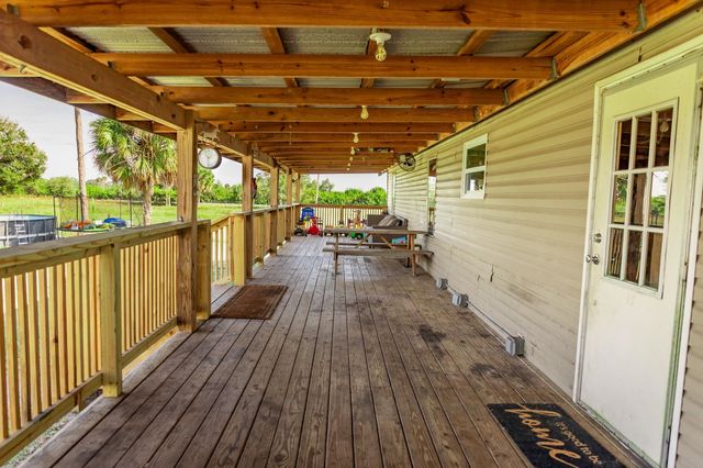 1075 SW Rucks Dairy Road, Okeechobee, FL 34974