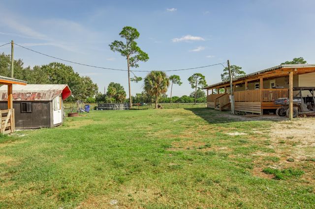 1075 SW Rucks Dairy Road, Okeechobee, FL 34974