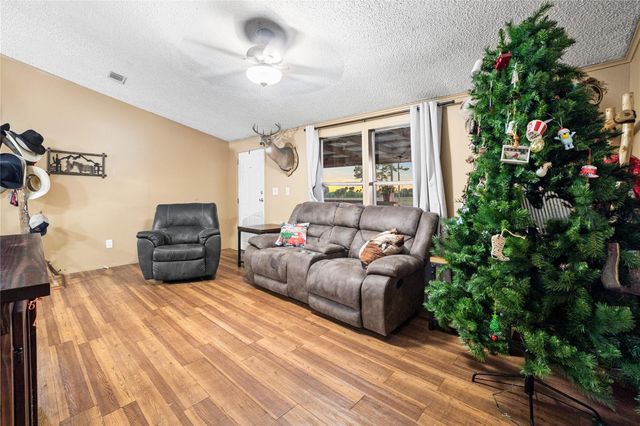 1075 SW Rucks Dairy Road, Okeechobee, FL 34974