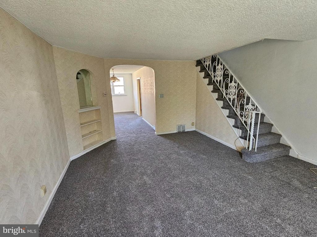 6508 COTTAGE ST, Philadelphia, PA 19135