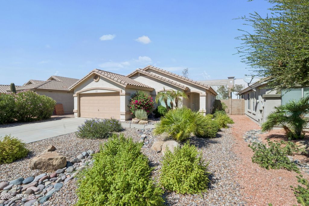 16606 W POST Drive, Surprise, AZ 85388 — photo 5