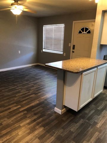 9030 BLIND PASS ROAD C10, St Petersburg, FL 33706