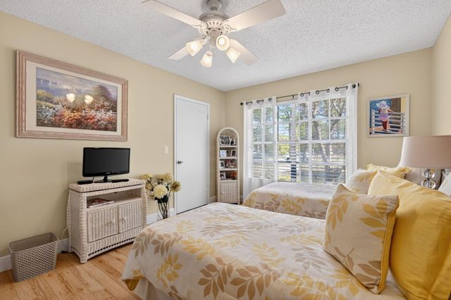 15315 78th Drive N, Palm Beach Gardens, FL 33418