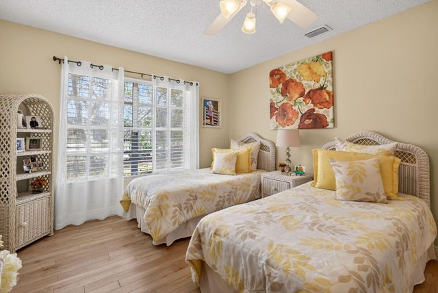 15315 78th Drive N, Palm Beach Gardens, FL 33418