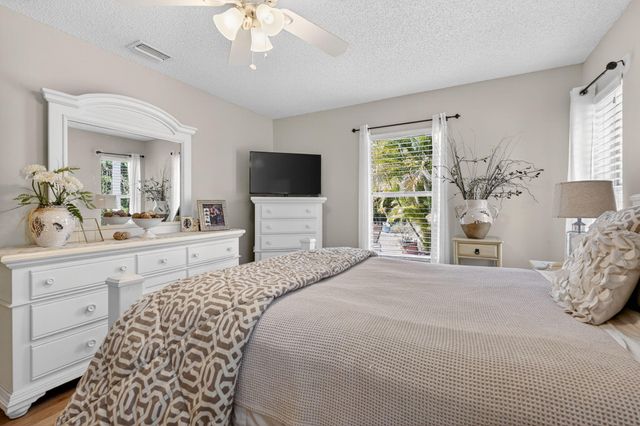 15315 78th Drive N, Palm Beach Gardens, FL 33418