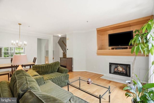 101 BLACKBIRD HILL LN, Laurel, MD 20724