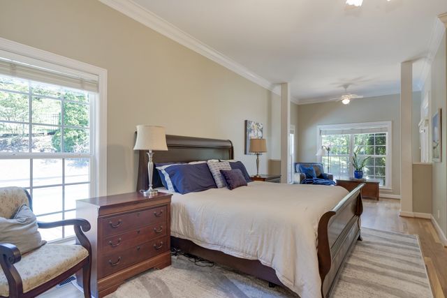 8216 W Chase Ct, Nashville, TN 37221