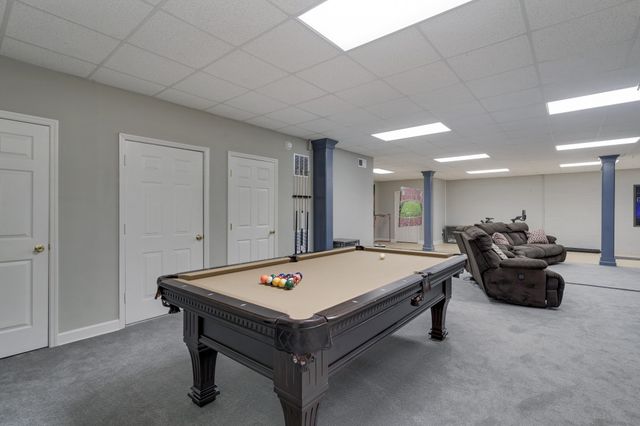 8216 W Chase Ct, Nashville, TN 37221