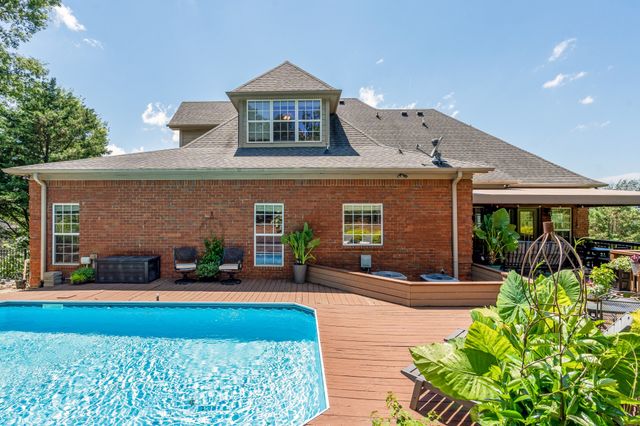8216 W Chase Ct, Nashville, TN 37221