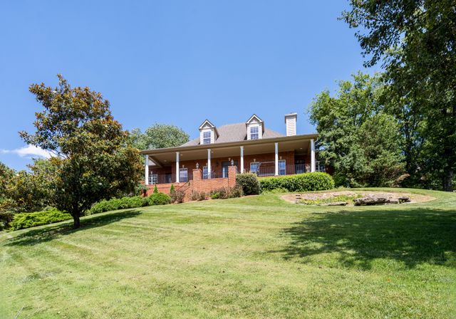 8216 W Chase Ct, Nashville, TN 37221