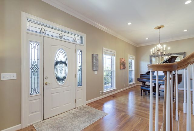 8216 W Chase Ct, Nashville, TN 37221
