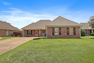 328 Red Cedar Drive, Brandon, MS 39047