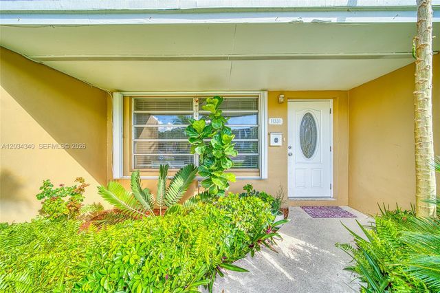 11331 SW 176 th St, Miami, FL 33157