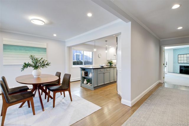 26 Marlin Lane, Port Washington, NY 11050