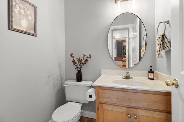 8048 Marsh Creek Alcove, Woodbury, MN 55125