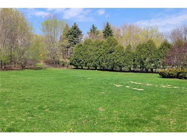 8048 Marsh Creek Alcove, Woodbury, MN 55125