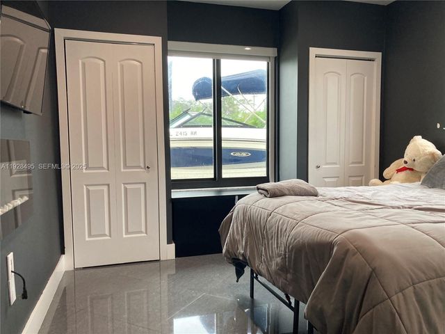 7524 Mutiny Ave, North Bay Village, FL 33141