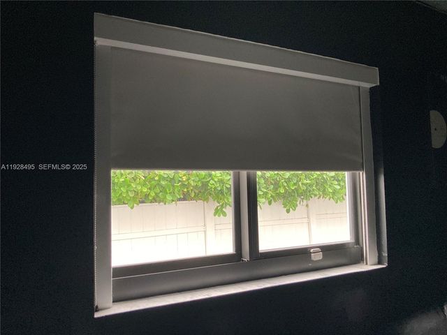 7524 Mutiny Ave, North Bay Village, FL 33141