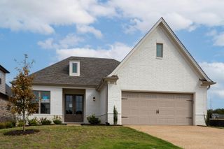 350 GREEN WILLOW DR, Oakland, TN 38060