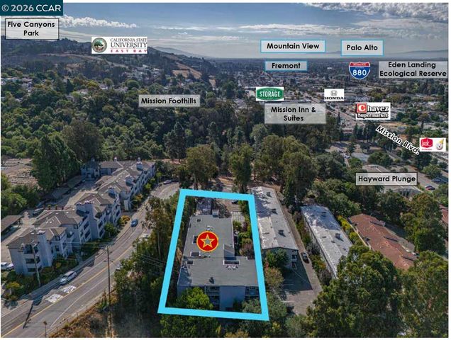 944 Walpert St, Hayward, CA 94541