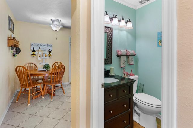 7415 Shangrila Lane, Houston, TX 77095