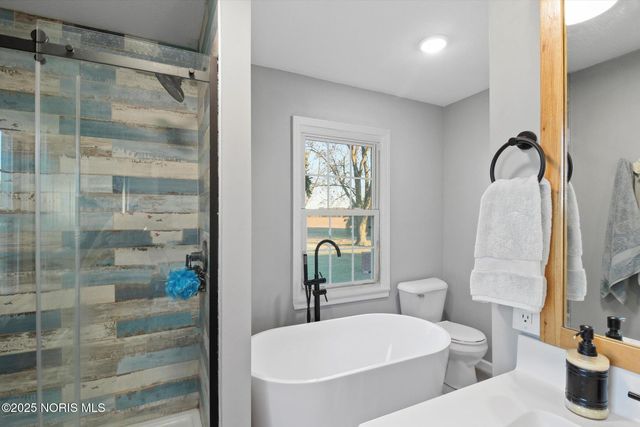 24764 Bradner Road, Genoa, OH 43430