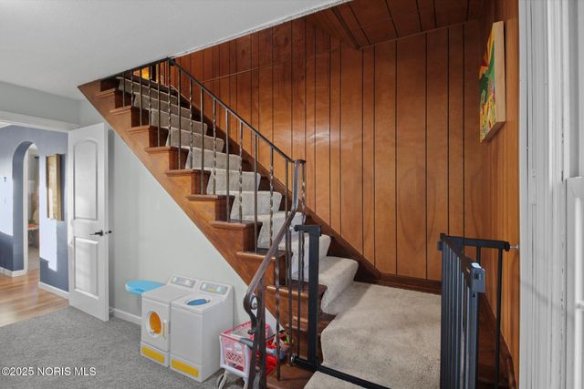 24764 Bradner Road, Genoa, OH 43430