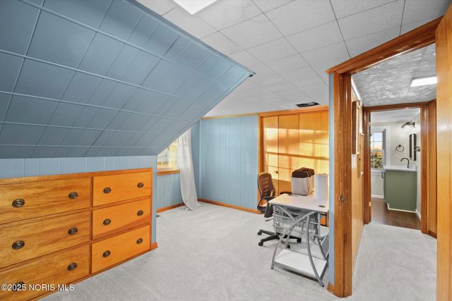 24764 Bradner Road, Genoa, OH 43430