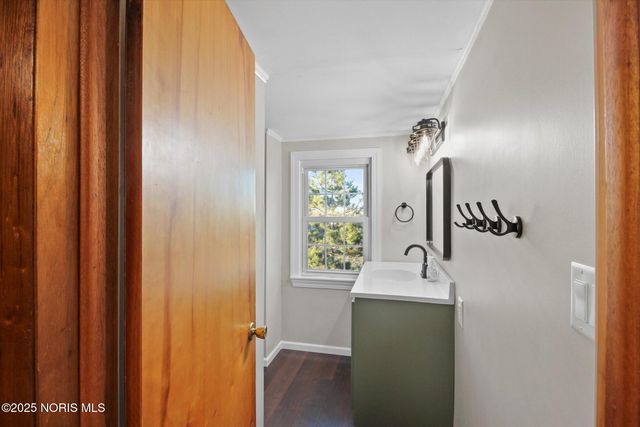 24764 Bradner Road, Genoa, OH 43430