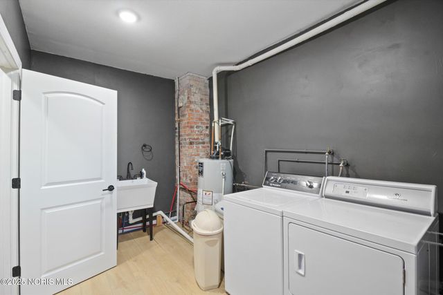 24764 Bradner Road, Genoa, OH 43430