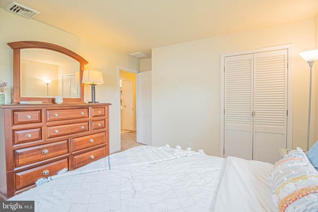 274 WYANDOTTE RD, Fairless Hills, PA 19030