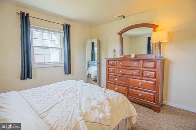 274 WYANDOTTE RD, Fairless Hills, PA 19030
