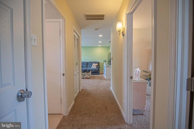 274 WYANDOTTE RD, Fairless Hills, PA 19030